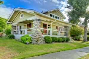 Westport CT coastal home with fresh exterior paint